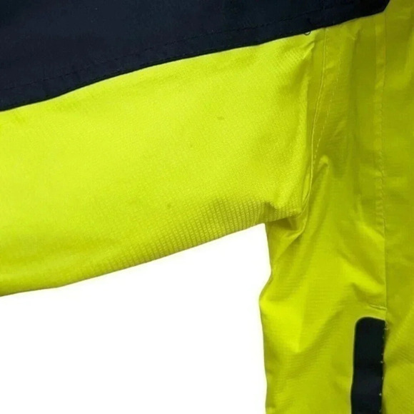 Killtec Youth Jacket Rain Coat Level 2 Technical Outdoor Ski Shell Hoodie size 4 - Picture 10 of 10